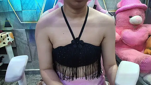NymphoIsLive webcam