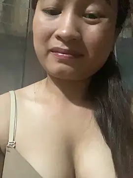Cute-Sexyy webcam