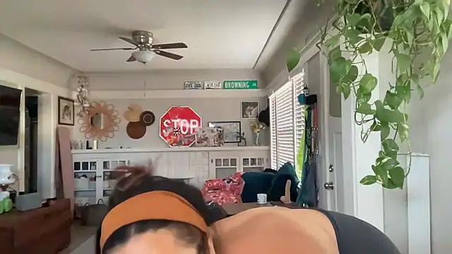 dreamyriri webcam