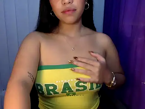 Lovely_apple19 webcam