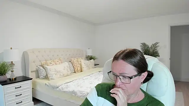 Vika73 webcam