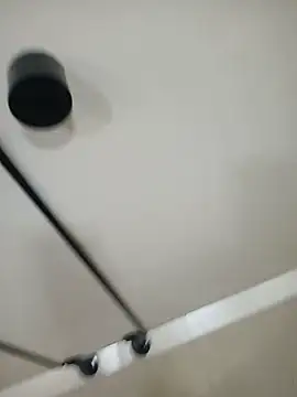 itsmemadhu2019 webcam