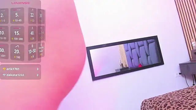 anne_adeline webcam