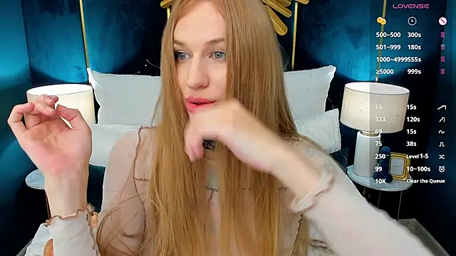 palmlora1 (F young) - fuck very hairy pussy with dildo