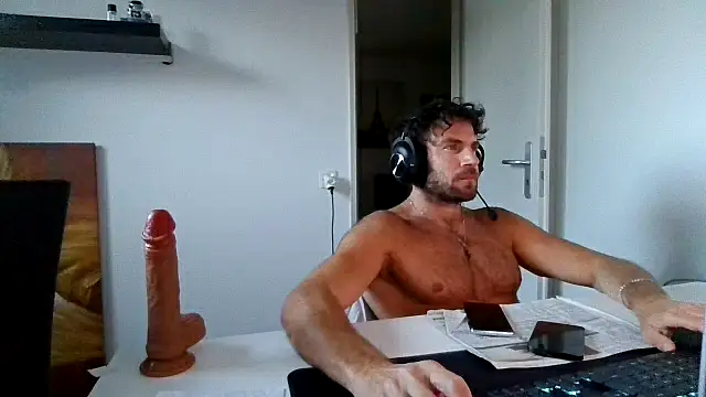 alpha-hunk webcam