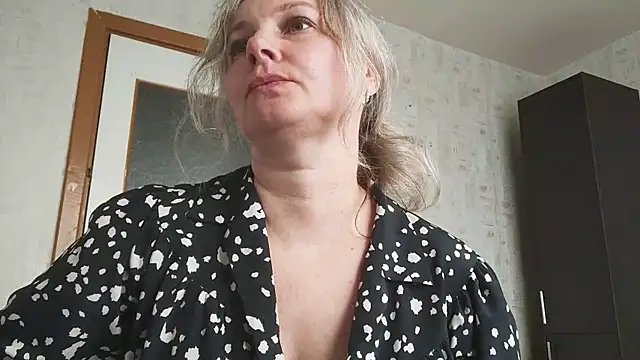 EdithManning webcam
