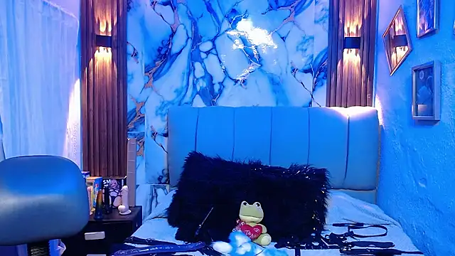 madisson_768 webcam