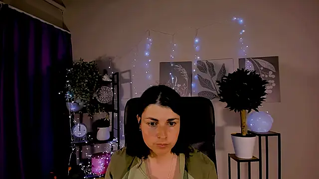 MartaEdams webcam