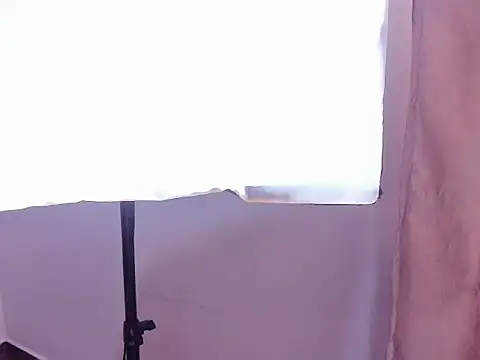 FreyaCameron webcam