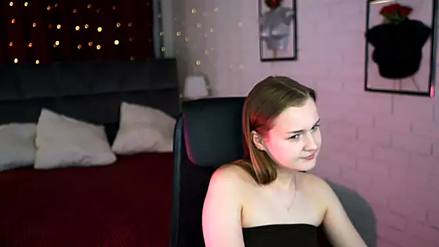 LissaTelor webcam