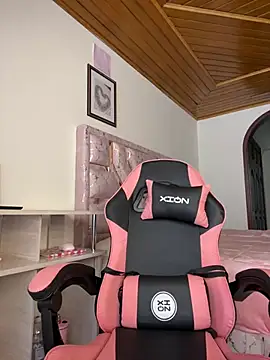 BaByBooo69 webcam