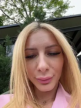 AngieShae webcam