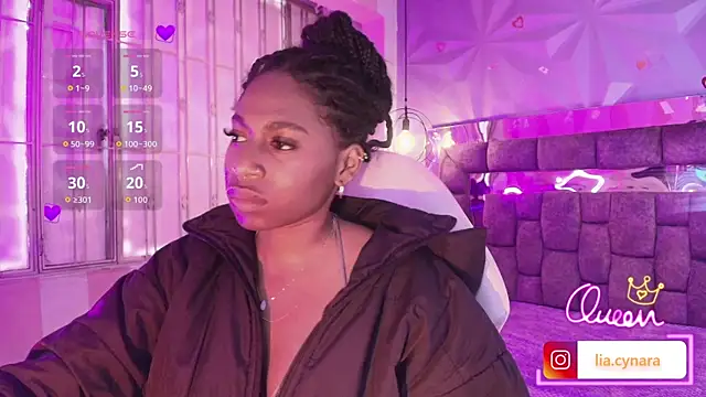 Queen_perla_ webcam