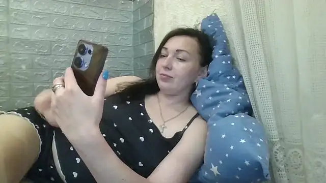 DanaNeon webcam