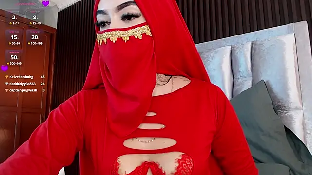 Zahra_milks webcam