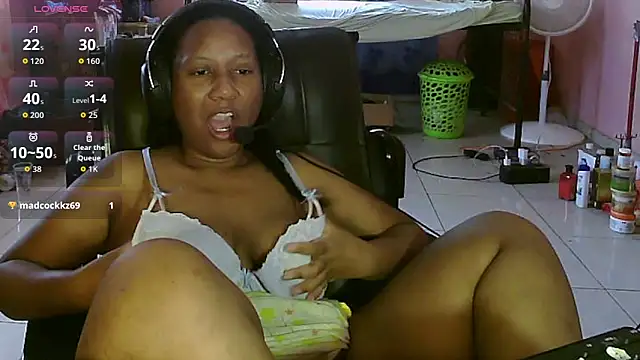 Eirondra_valeen webcam