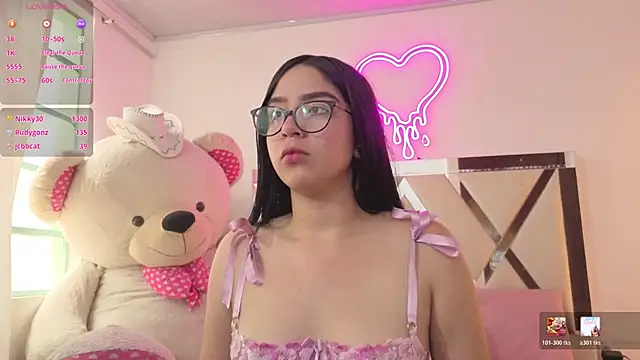 MILAH_TAY webcam