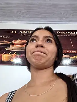 DulceCaroX webcam