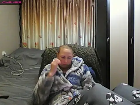 JenniDeep webcam
