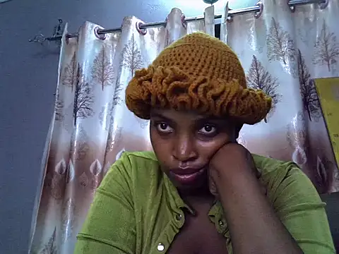 ExoticKiara webcam