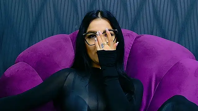 VivianReeve webcam