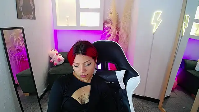 melodyy_as webcam