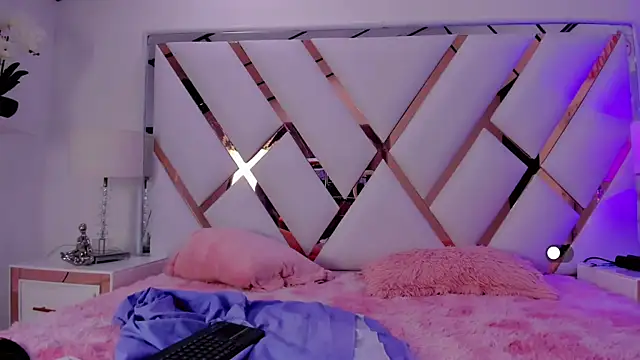 sami_milk webcam