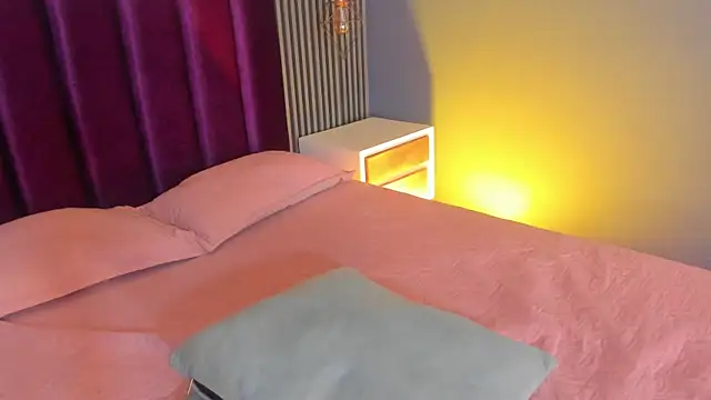 LauraAristizabal webcam
