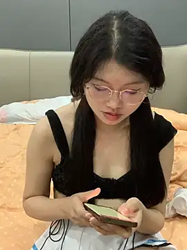qiuqiu_020 webcam