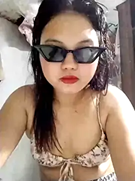 lie_louron webcam
