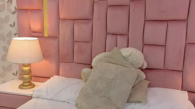 ArianaFranco webcam