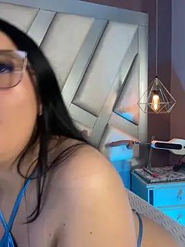 Kllllisoeie - Couple webcam sex chat