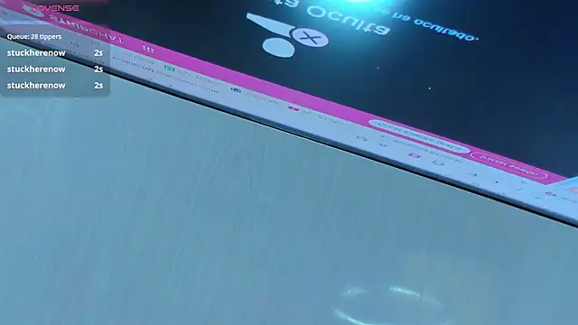 Sweet_wolff_ webcam