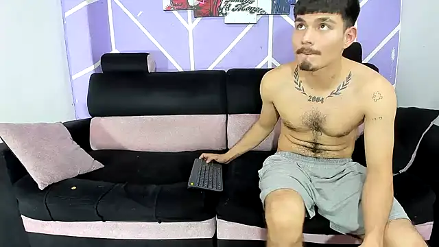 Nahomi_hot_77 webcam