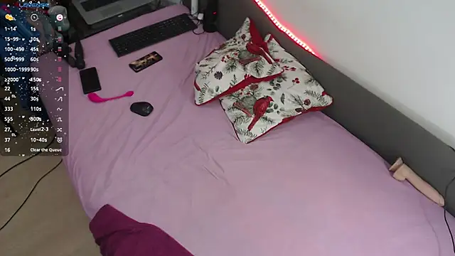 BigBootyAlice webcam