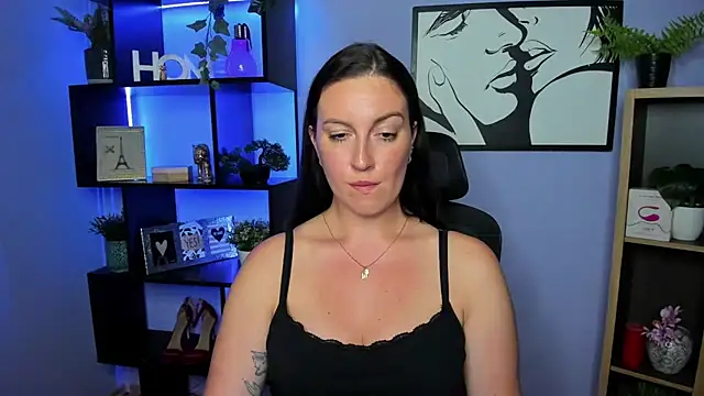 fun_ami - FUN_AMI's free webcam - UK Sex Cams