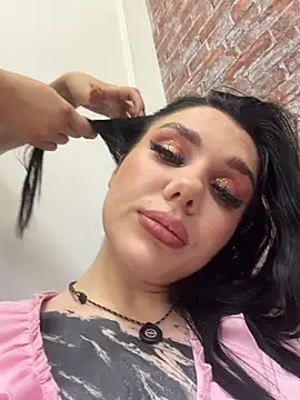 MaeveMoon webcam