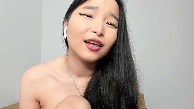 Soyun_Mia webcam