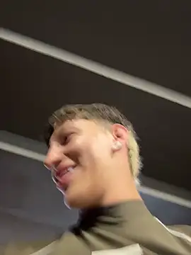 ARON_LUXX webcam