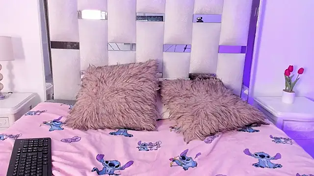 Milly610 webcam
