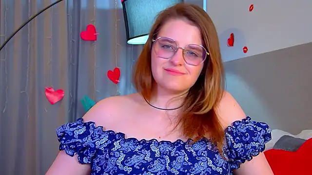 AlexaAvery webcam