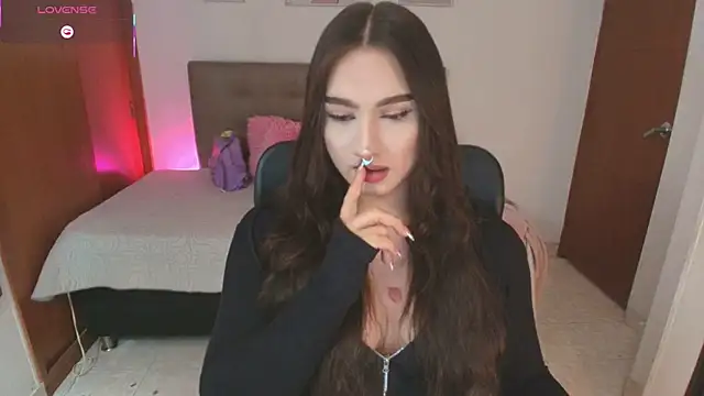 Miley_Baker webcam