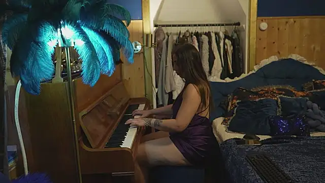 VanessaDoyle webcam