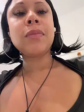 HaileyDiana webcam