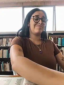 Annya-sweet webcam