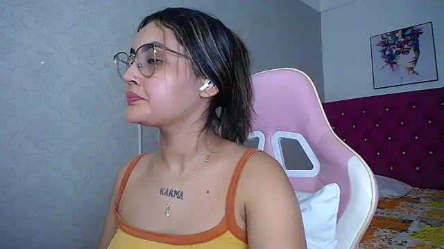 kathe-mills235 webcam