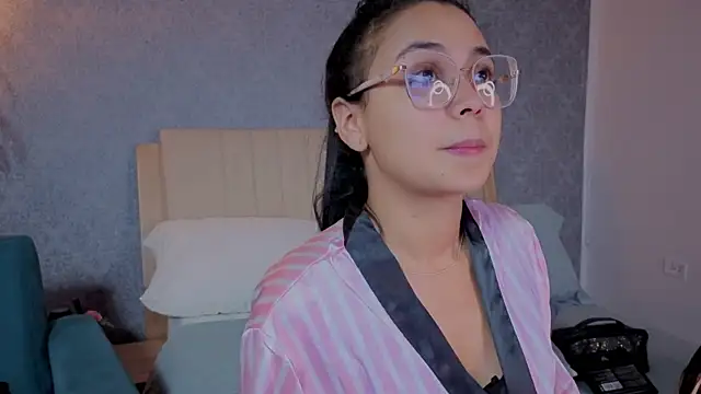 Lucia_Brown_ webcam