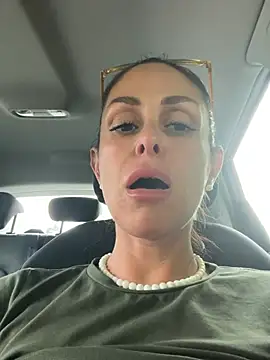AmandaArt webcam