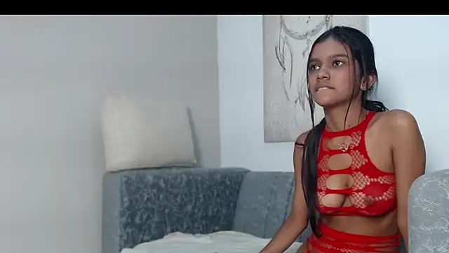 queen_adhara webcam