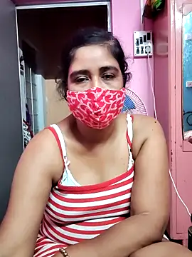 Rulali_44 webcam